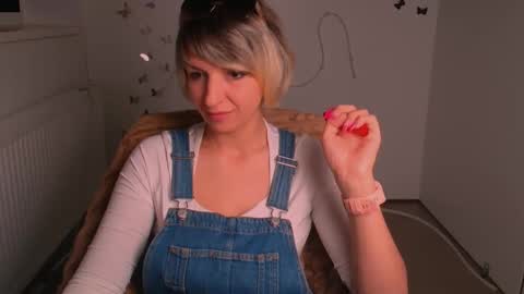 Mishelle online show from 05.04.26