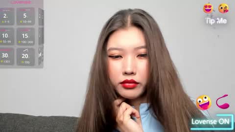 Snapshot of misowa chatting on 04.27.26 Miso online show from 04.27.26