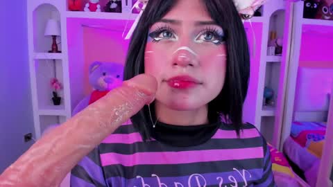 Megan online show from 04.30.26