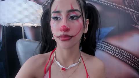 Taylor online show from 10.29.25