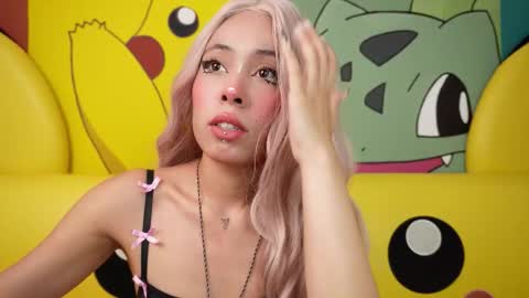 Snapshot of miss__aly chatting on 11.05.25 Ally online show from 11.05.25