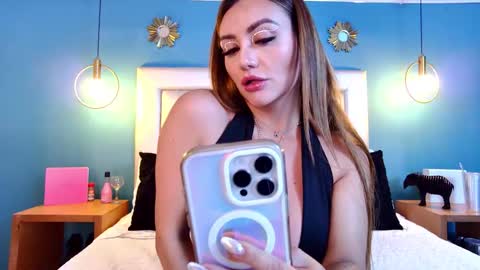 miss__ary_ online show from 09.11.25