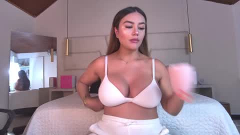 miss__ary_ online show from 05.02.26