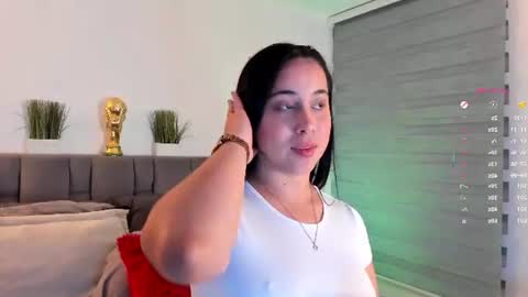 miss__jones_ online show from 06.24.26