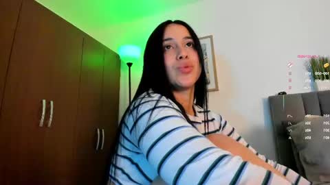 miss__jones_ online show from 06.26.26