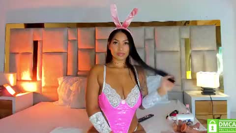 Snapshot of miss_abigail_ chatting on 07.24.26 Miss Abigail online show from 07.24.26