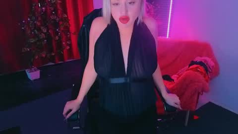 miss_alice_silver online show from 05.06.26