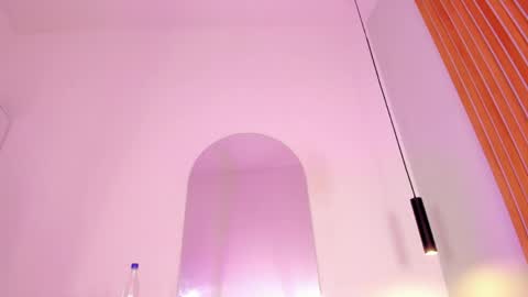 Amber  online show from 04.30.26