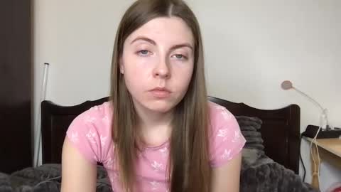 miss angel  online show from 04.26.26