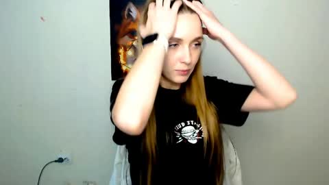 Snapshot of miss_angelina_ chatting on 05.27.26 Angelina online show from 05.27.26