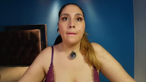Anny online show from 04.26.26