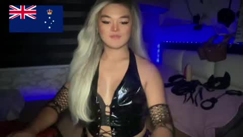 Call me  Miss Antonette  online show from 06.24.26