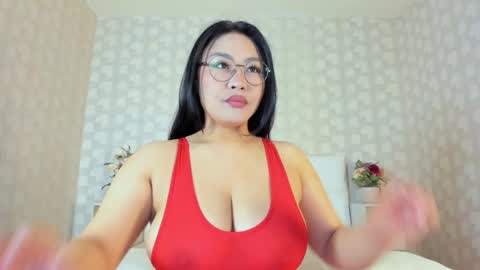 Snapshot of miss_asia_one chatting on 06.05.26 Aiza online show from 06.05.26
