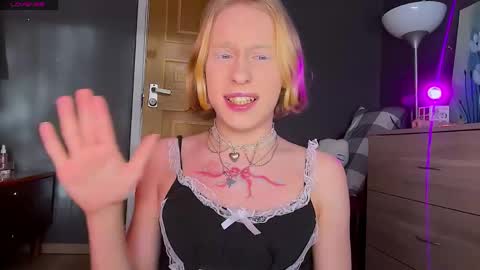 Anya online show from 05.08.26