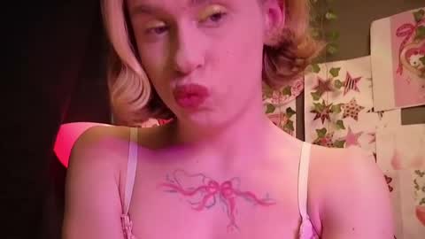 Anya online show from 06.07.26