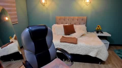 Snapshot of miss_cataleya__ chatting on 02.23.26 Cataleya online show from 02.23.26