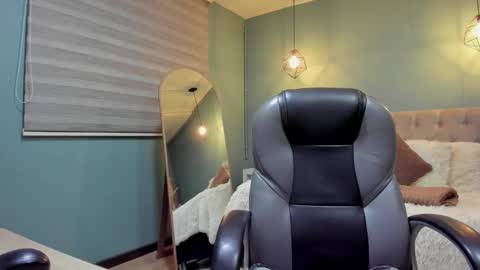 Snapshot of miss_cataleya__ chatting on 02.28.26 Cataleya online show from 02.28.26