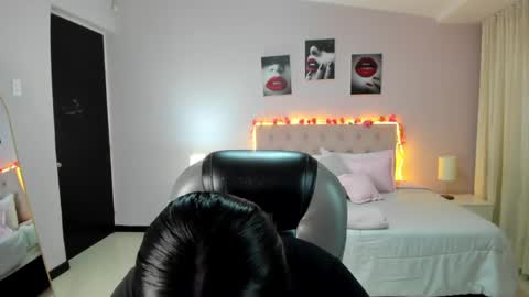 Cataleya online show from 04.22.26