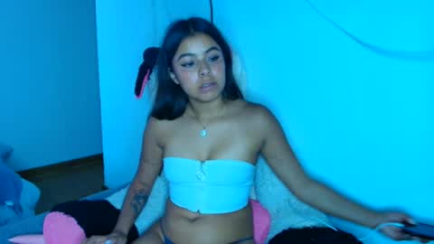 Snapshot of miss_chellsea chatting on 04.04.26 miss_chellsea online show from 04.04.26