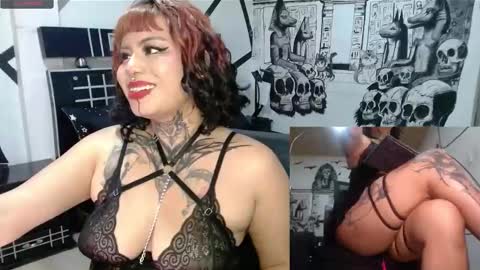 Snapshot of miss_clover chatting on 01.15.25 miss_clover online show from 01.15.25