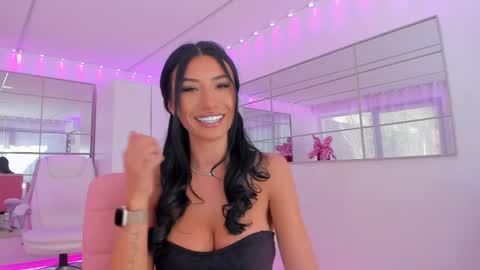 miss_diamond__ online show from 04.07.26