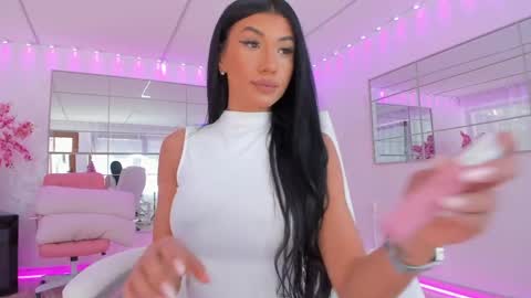 miss_diamond__ online show from 04.27.26