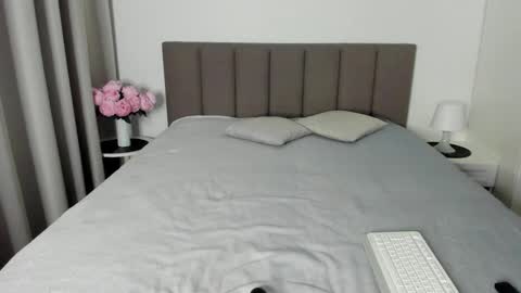 Snapshot of miss_emilyy chatting on 03.08.25 Emily online show from 03.08.25