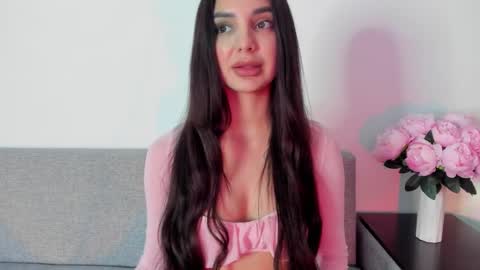 Snapshot of miss_emilyy chatting on 09.11.25 Emily online show from 09.11.25