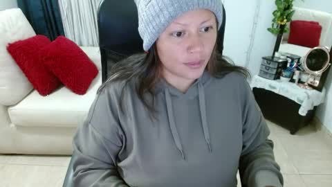 Snapshot of miss_evoleth2 chatting on 05.13.26 Miss Evoleth online show from 05.13.26