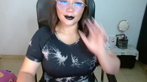 Snapshot of miss_evoleth2 chatting on 06.07.26 Miss Evoleth online show from 06.07.26