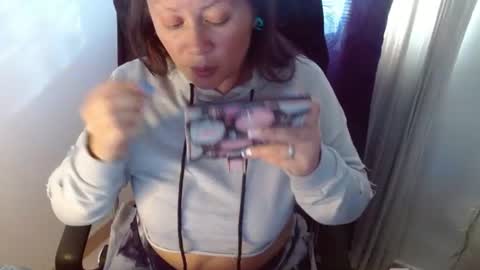 Snapshot of miss_evoleth2 chatting on 06.19.26 Miss Evoleth online show from 06.19.26