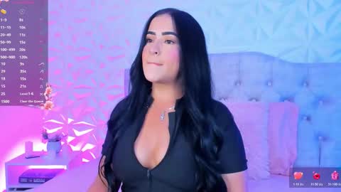 Snapshot of miss_ivy4 chatting on 11.11.25 Ivy online show from 11.11.25