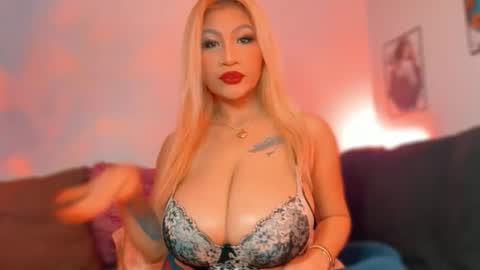 Snapshot of miss_jasmine79 chatting on 03.10.26 Jasmine online show from 03.10.26