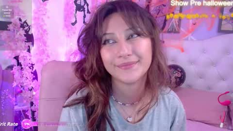 miss_jhelenaa_ online show from 10.20.25