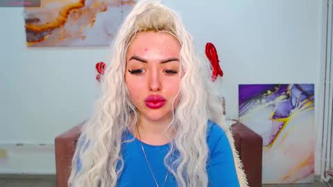 miss_kiten online show from 03.11.25