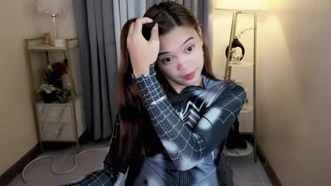 Snapshot of miss_kyrstyn chatting on 06.01.26 miss_kyrstyn online show from 06.01.26