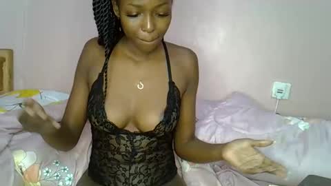 Snapshot of miss_lev chatting on 03.25.26 lev online show from 03.25.26