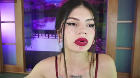 Snapshot of miss_lucyla chatting on 12.26.24 miss_lucyla online show from 12.26.24