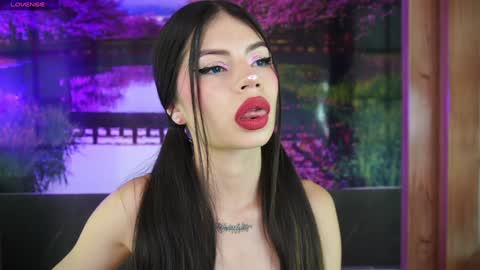 Snapshot of miss_lucyla chatting on 01.31.25 miss_lucyla online show from 01.31.25