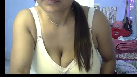 Snapshot of miss_mahi69 chatting on 06.27.26 Mahi online show from 06.27.26