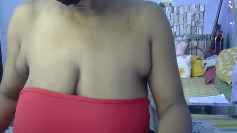 Snapshot of miss_mahi69 chatting on 07.29.26 Mahi online show from 07.29.26