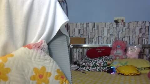Snapshot of miss_mahi69 chatting on 08.04.26 Mahi online show from 08.04.26