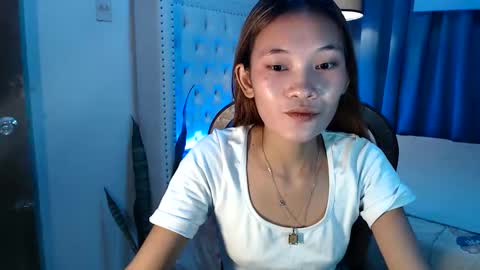 Snapshot of miss_margaret_ chatting on 04.24.26 miss_margaret_ online show from 04.24.26