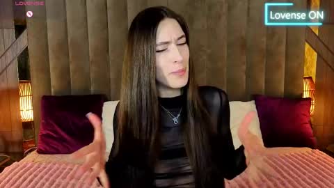   online show from 05.04.26