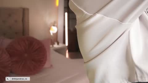 Alejandra online show from 02.09.26