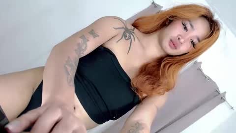 miss_mitchxx online show from 04.10.26