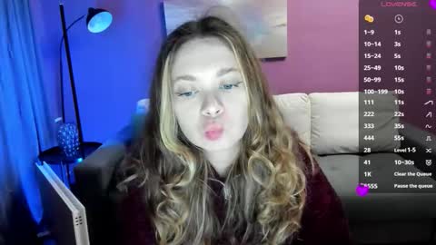 Olly online show from 10.30.25