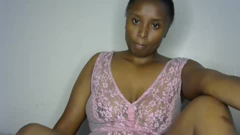 Snapshot of miss_nada chatting on 07.03.26 sophia online show from 07.03.26