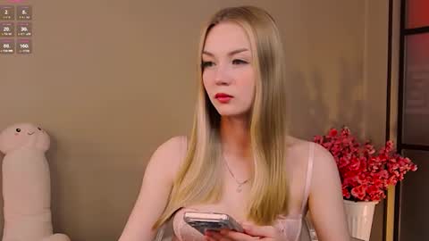 Snapshot of miss_nicoletta chatting on 07.06.26 Nicole online show from 07.06.26
