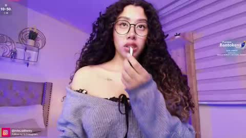 Amy Olivera online show from 10.14.25